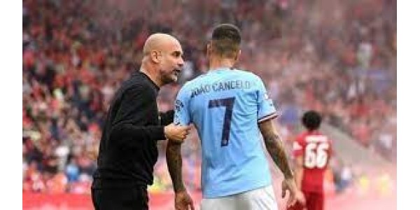 João Cancelo pierde el triplete cedido por medio año